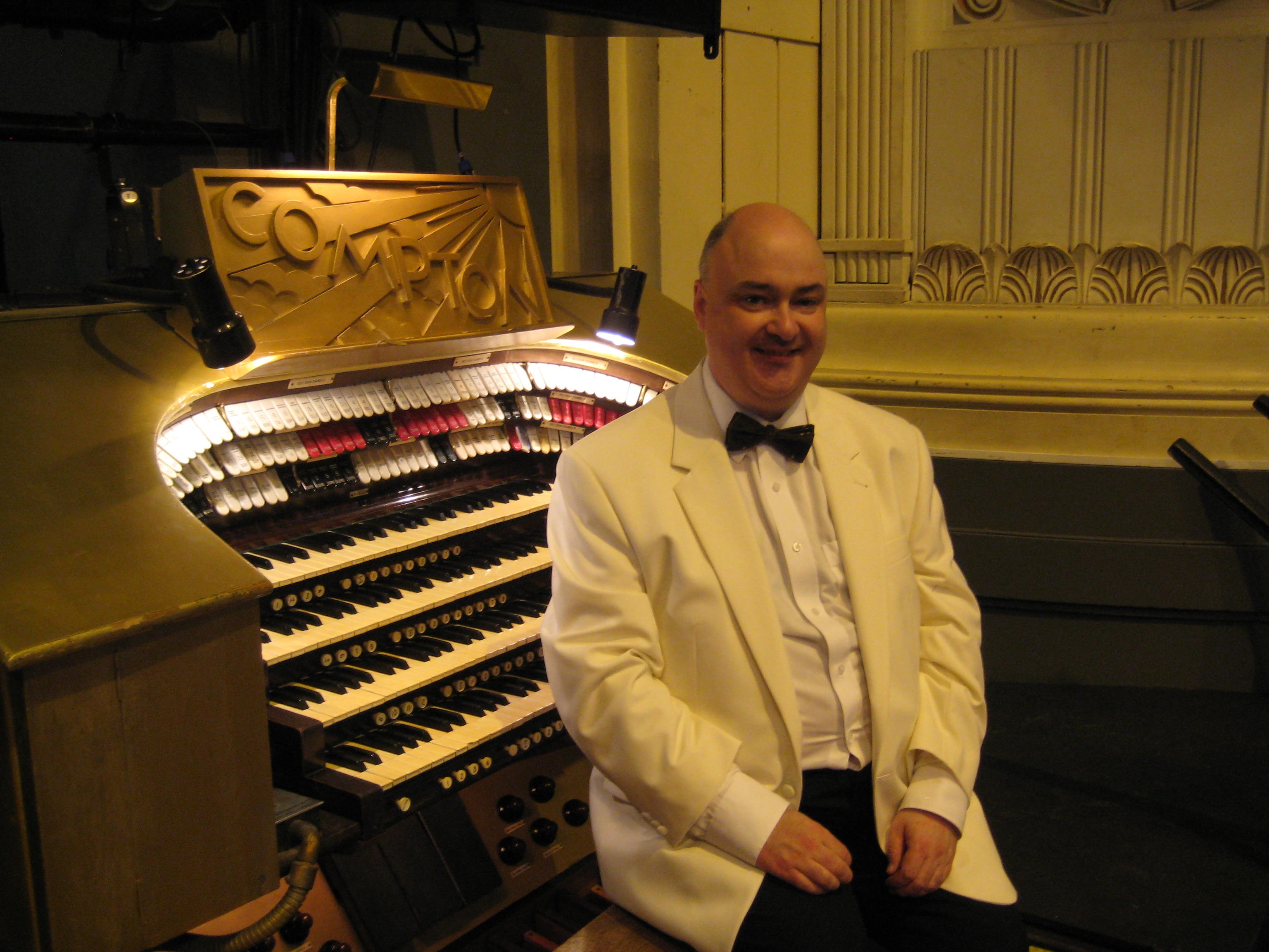 An Organ Concert by Michael Holmes